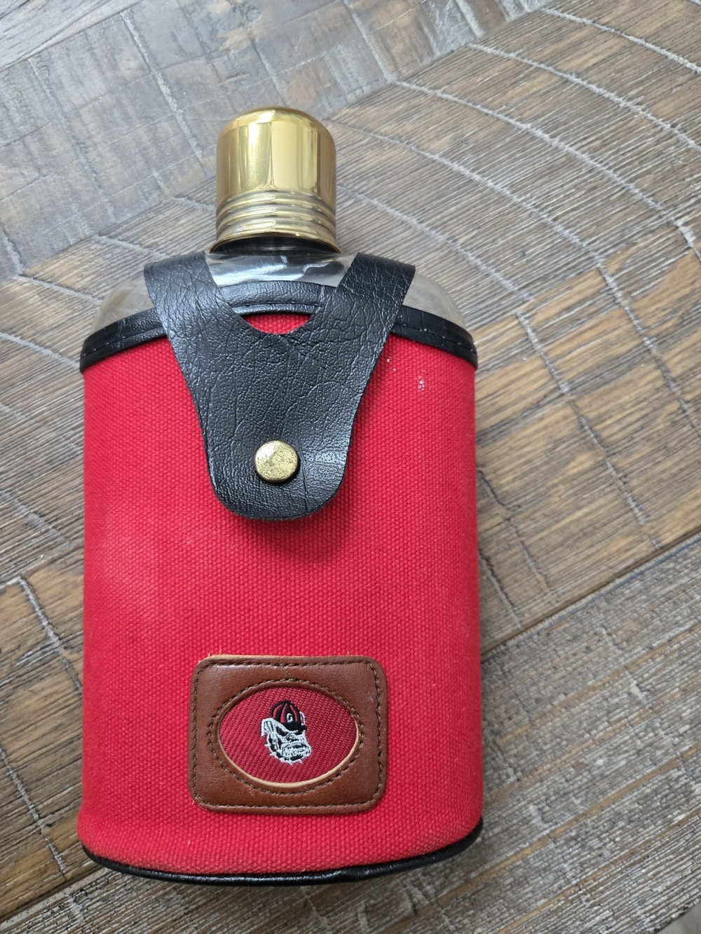 U.G.A. Vintage Flask Cover